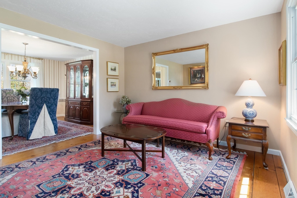 5 Anthony Road Hopedale, MA 01747 - Photo 6 of 42 Gallery Image 6