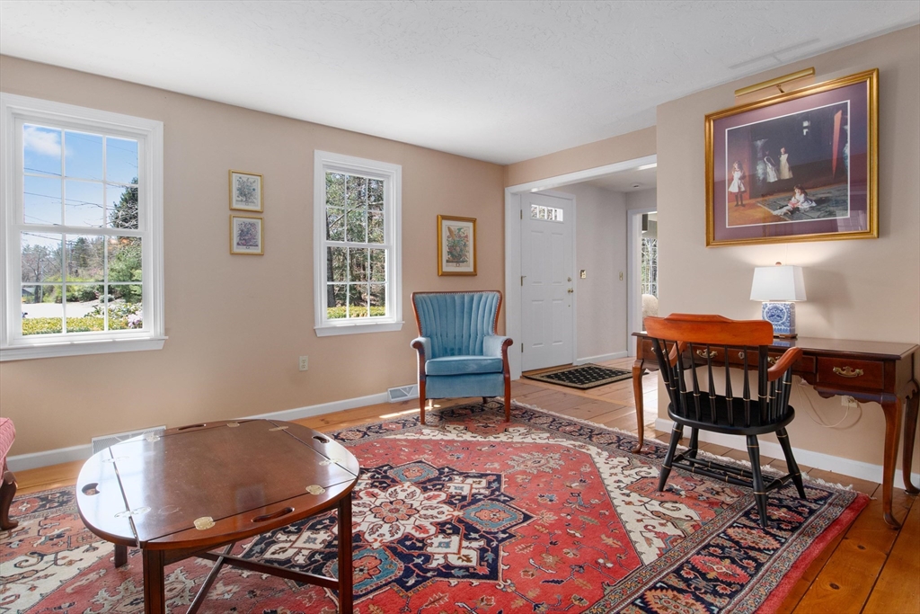 5 Anthony Road Hopedale, MA 01747 - Photo 7 of 42 Gallery Image 7