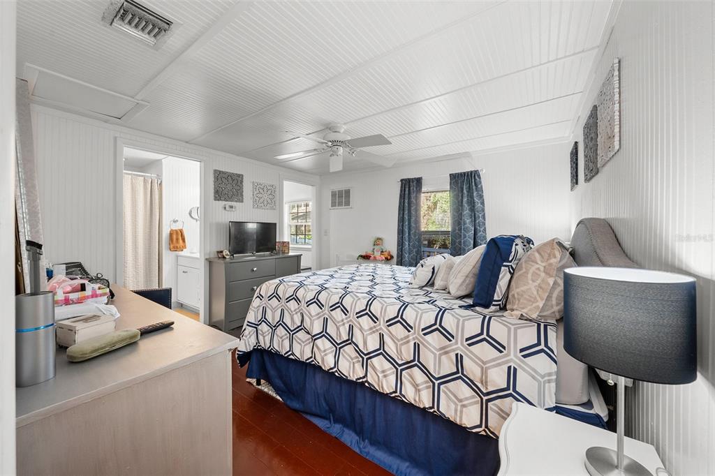 17301 Estes Road Lutz, FL 33548 - Photo 34 of 56