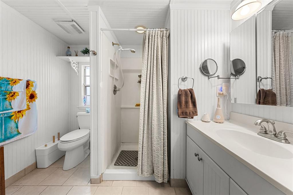 17301 Estes Road Lutz, FL 33548 - Photo 39 of 56