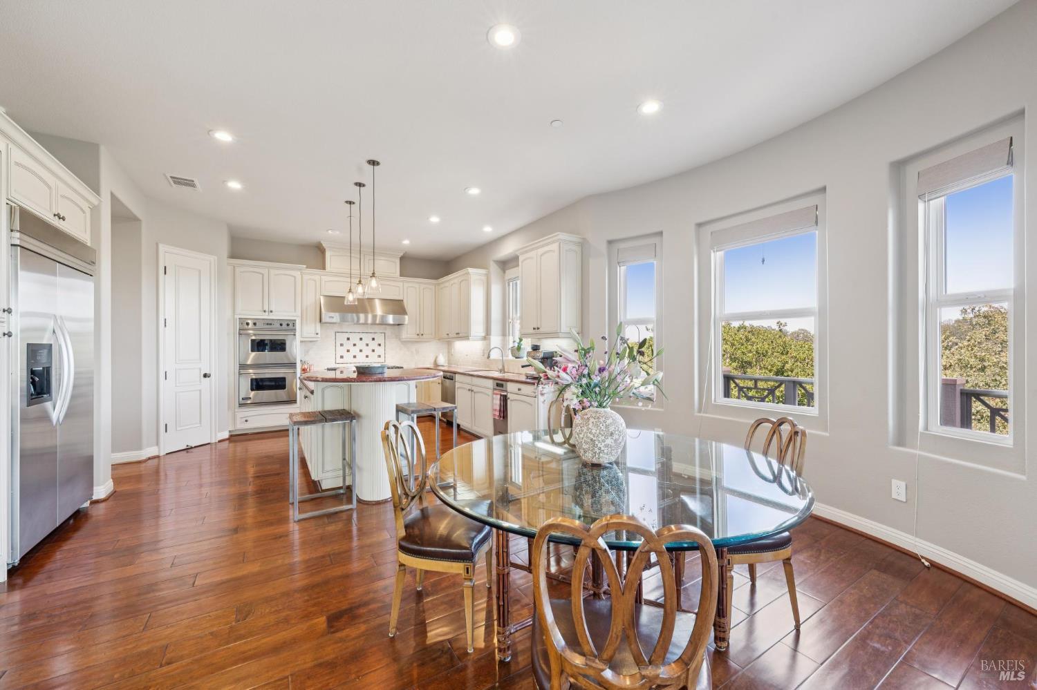 115 Stone Tree Lane Novato, CA 94945 - Photo 30 of 77