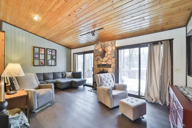 $364,900 | 10824 1st St Circle, Breezy Point, MN 56472