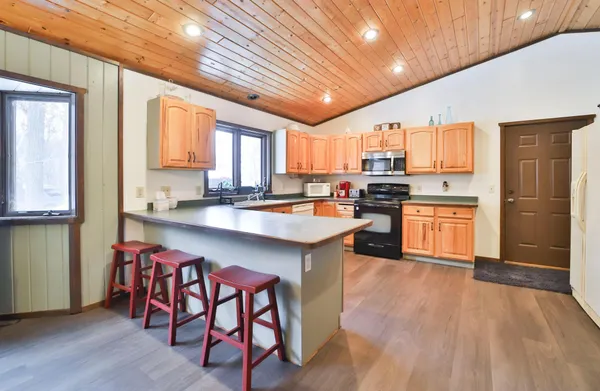 $349,900 | 10824 1st St Circle, Breezy Point, MN 56472