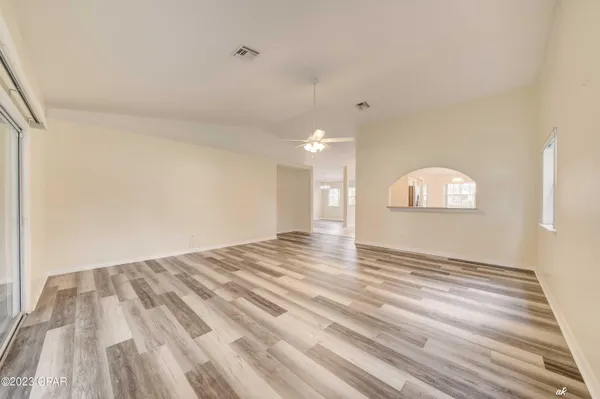 $2,695 | 106 Middleburg Drive, Panama City Beach, FL 32413