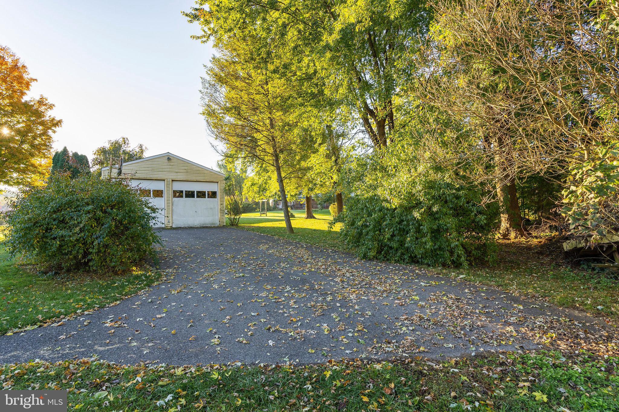 42 Wolf Road Akron, PA 17501 - Photo 18 of 50