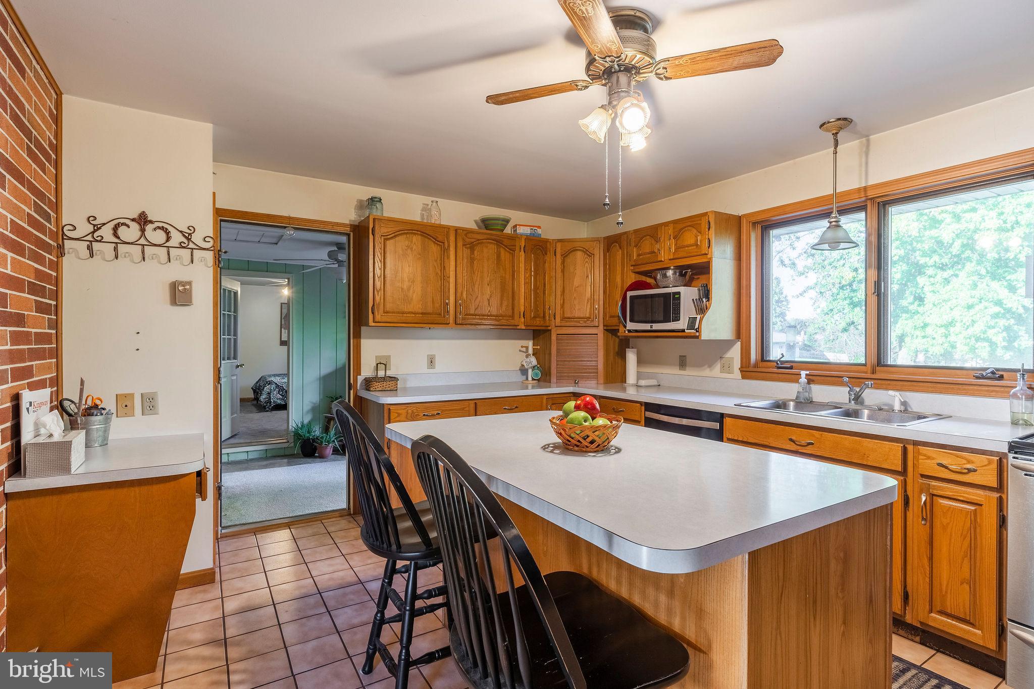 42 Wolf Road Akron, PA 17501 - Photo 25 of 50