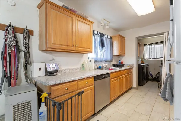 $180,000 | 413 Mitchell Avenue, Ordway, CO 81063