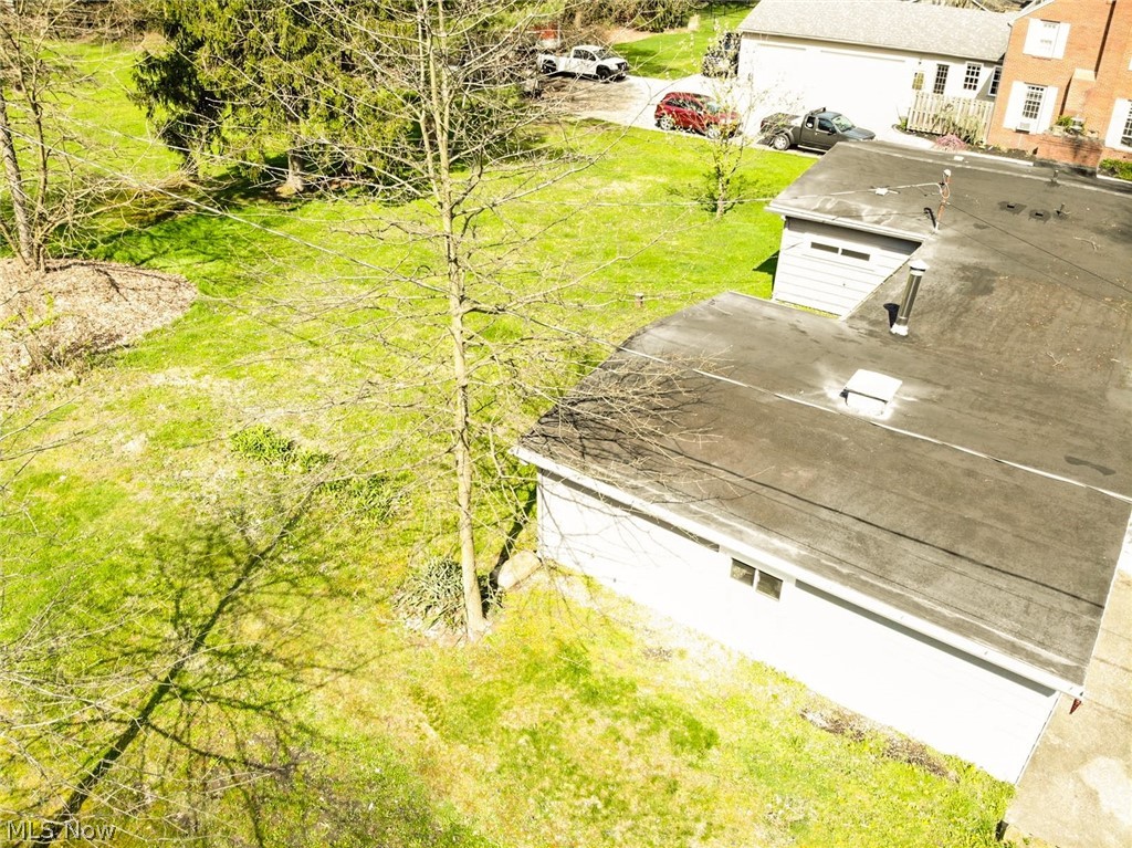 1082 Shields Road Youngstown, OH 44511 - Photo 20 of 21 Rubber roof in great condition.