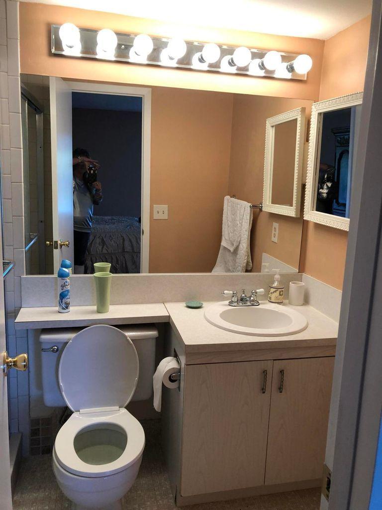 2059 Ainslie Drive, Unit D Boca Raton, FL 33434 - Photo 14 of 18 master bth