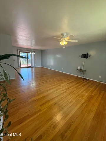 $36,300 | 10 Tower Heights, Colonie, NY 12211