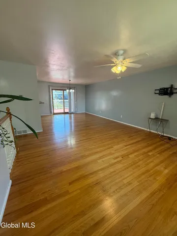 $36,300 | 10 Tower Heights, Colonie, NY 12211