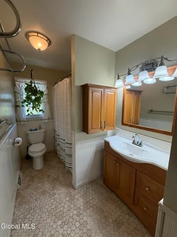 $36,300 | 10 Tower Heights, Colonie, NY 12211