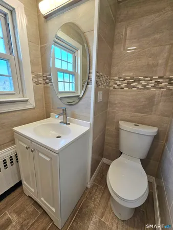 $2,800 | 2071 Middletown Avenue, North Branford, CT 06472