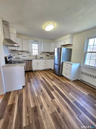 $2,800 | 2071 Middletown Avenue, North Branford, CT 06472