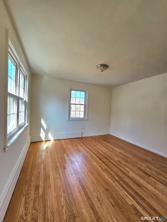 $2,800 | 2071 Middletown Avenue, North Branford, CT 06472
