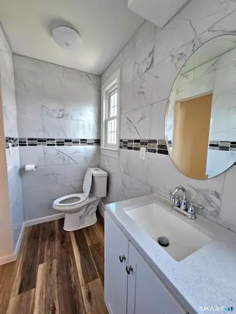 $2,800 | 2071 Middletown Avenue, North Branford, CT 06472