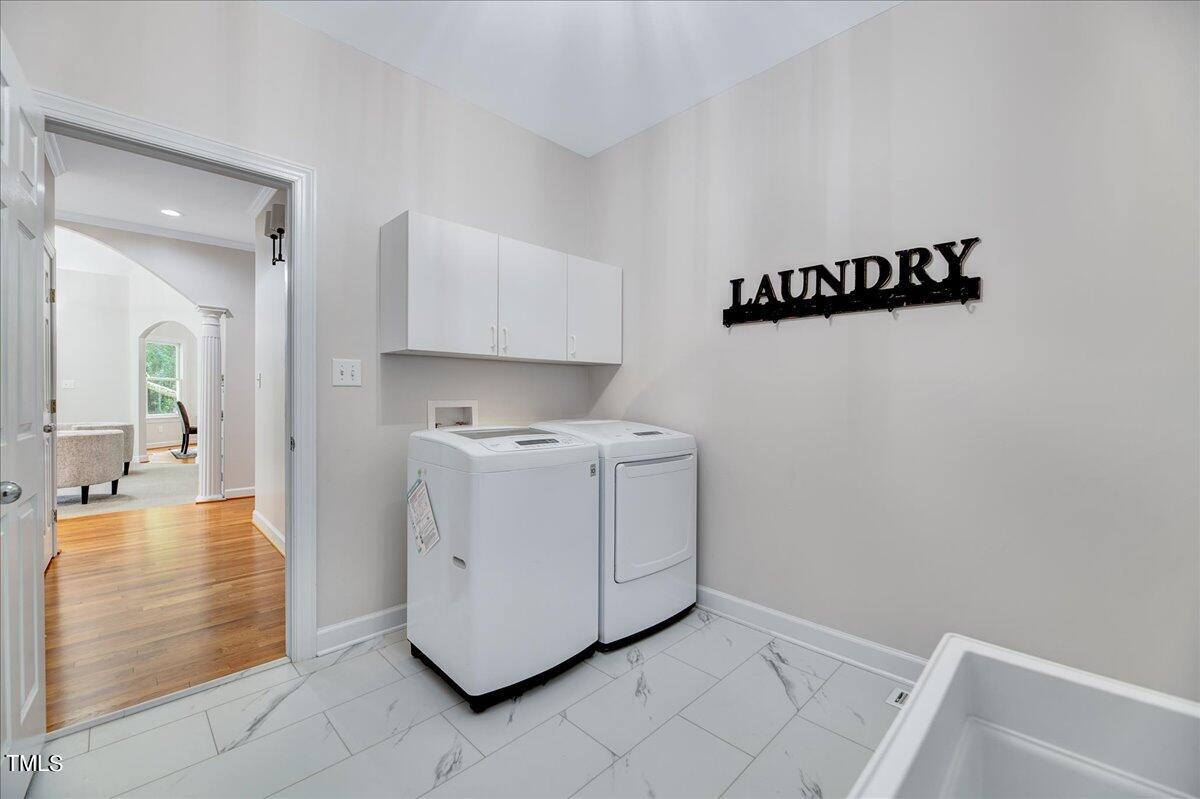 4710 Johnson Pond Road Apex, NC 27539 - Photo 26 of 39 Laundry
