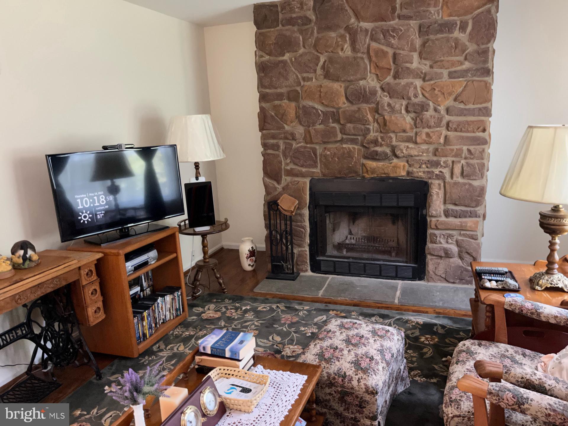 6817 Kerman Road Lanham, MD 20706 - Photo 15 of 39