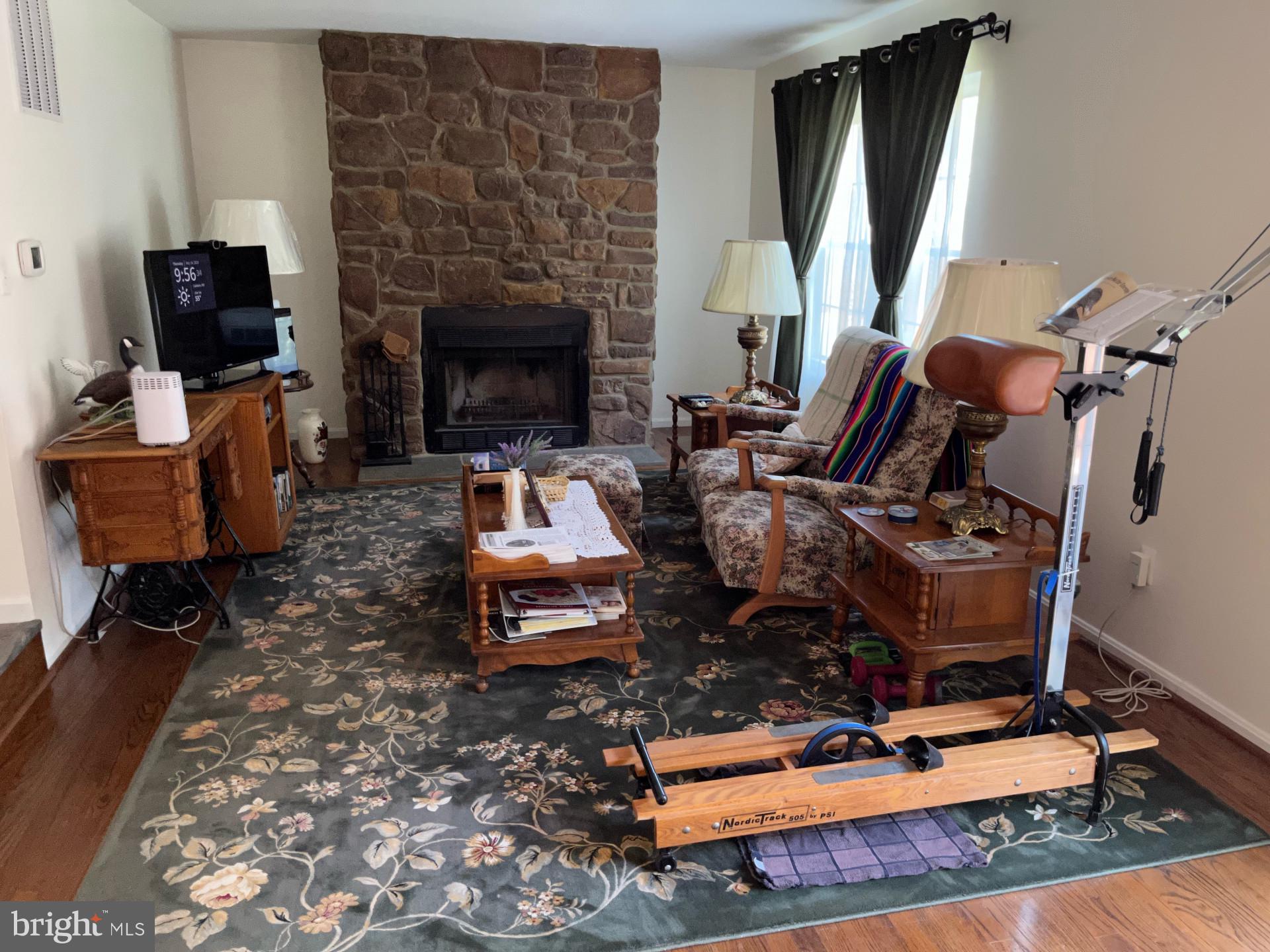 6817 Kerman Road Lanham, MD 20706 - Photo 17 of 39