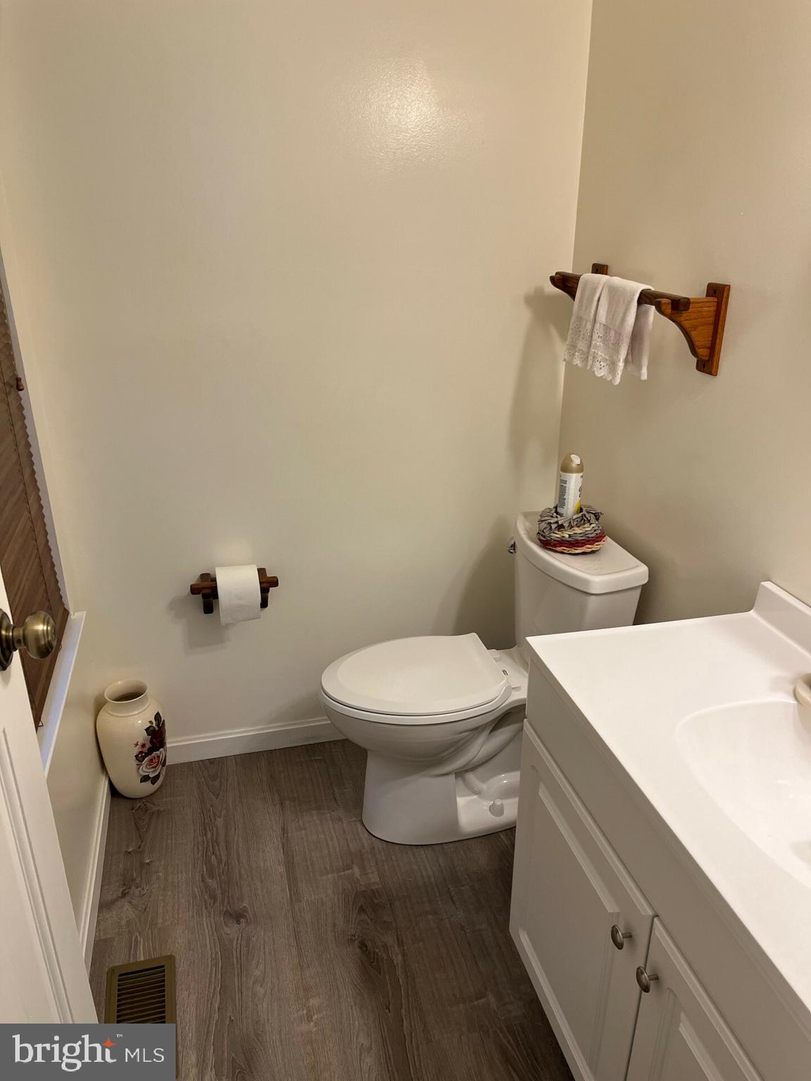 6817 Kerman Road Lanham, MD 20706 - Photo 19 of 39