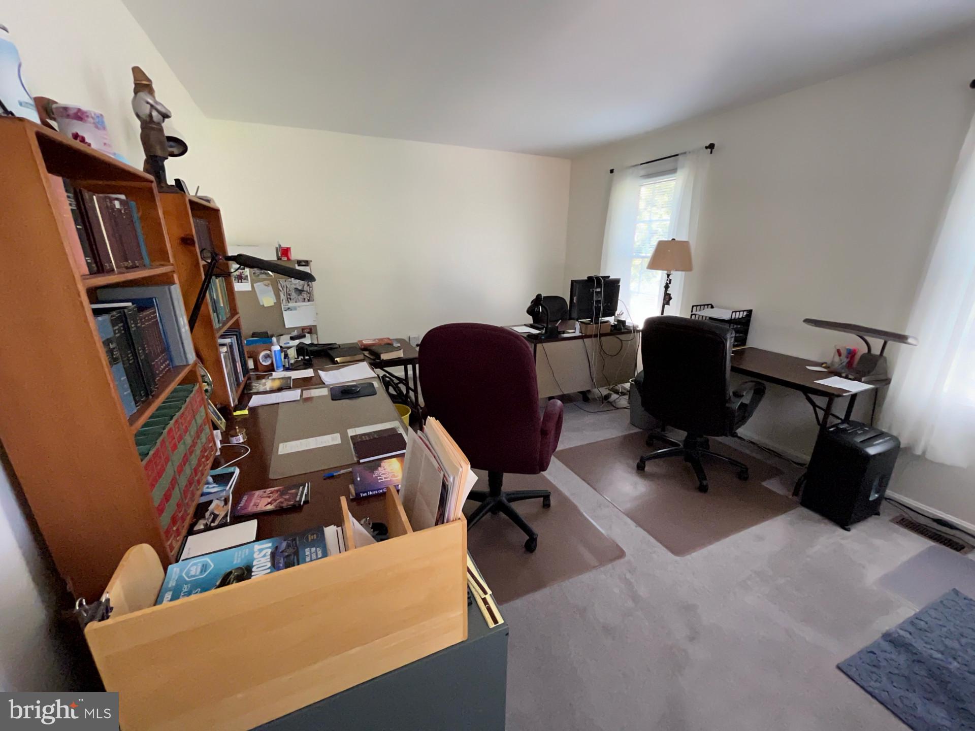 6817 Kerman Road Lanham, MD 20706 - Photo 30 of 39