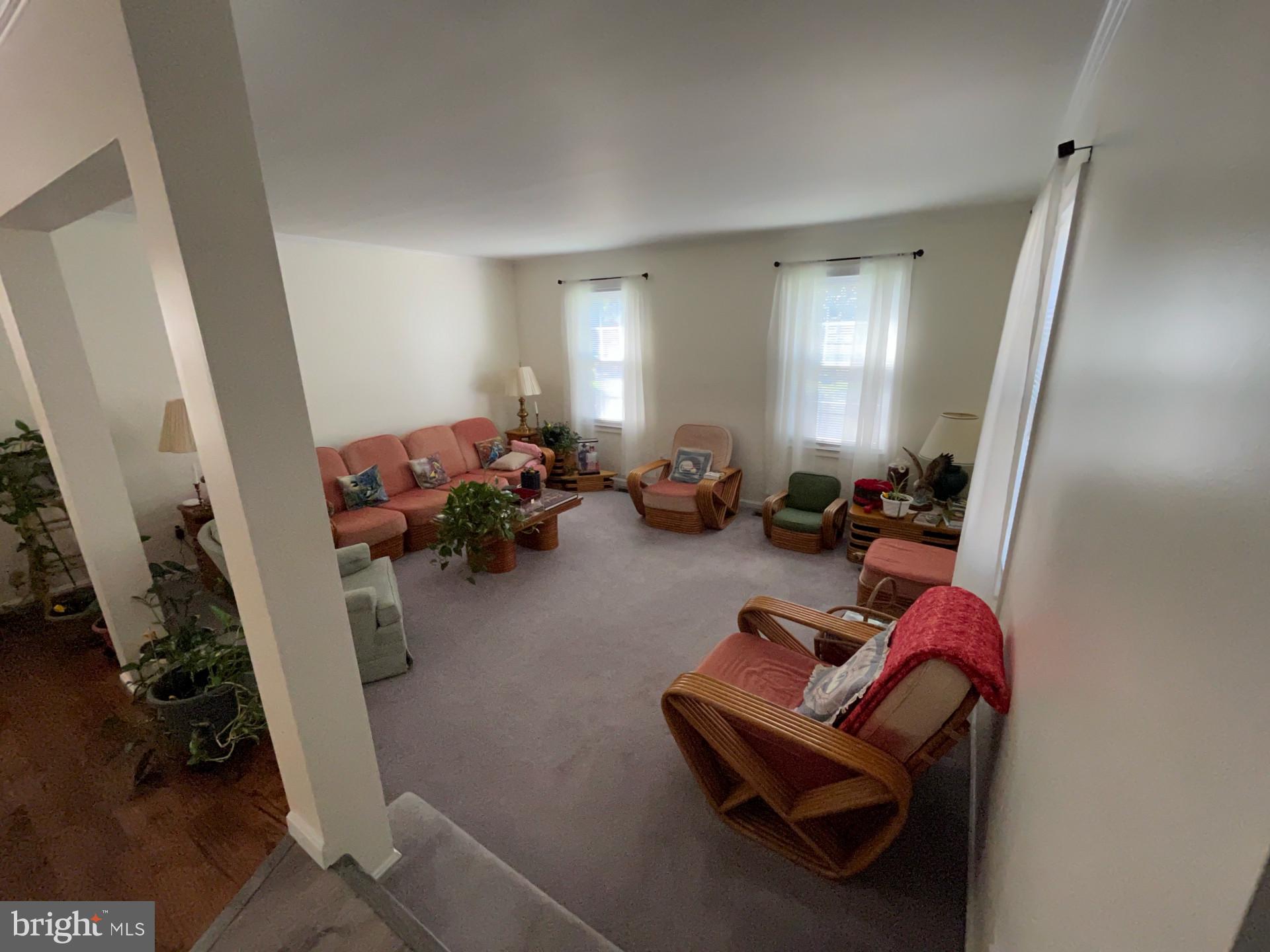 6817 Kerman Road Lanham, MD 20706 - Photo 5 of 39