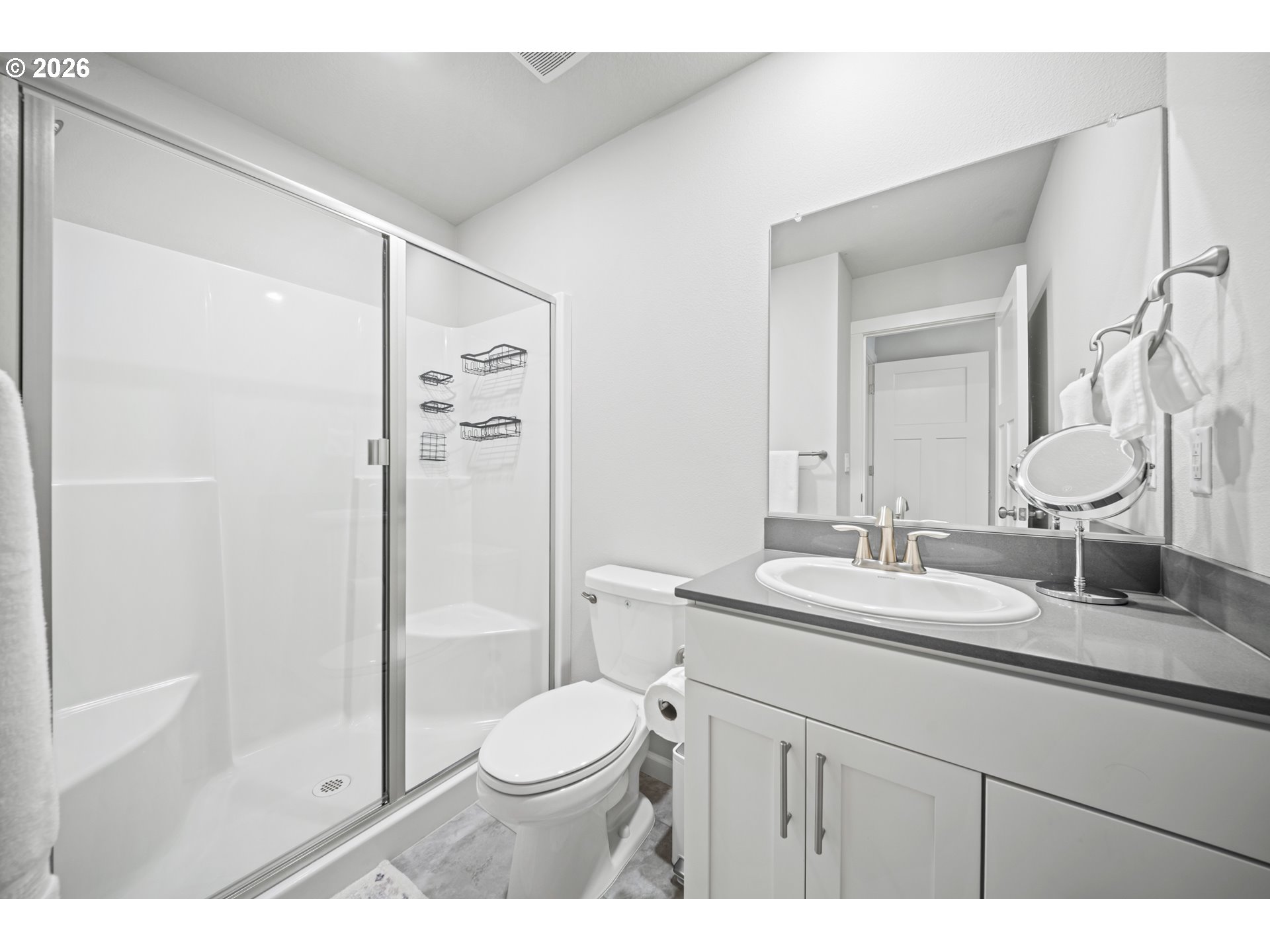 12043 Southeast High Creek Road, Unit E Happy Valley, OR 97086 - Photo 21 of 28 Bathroom