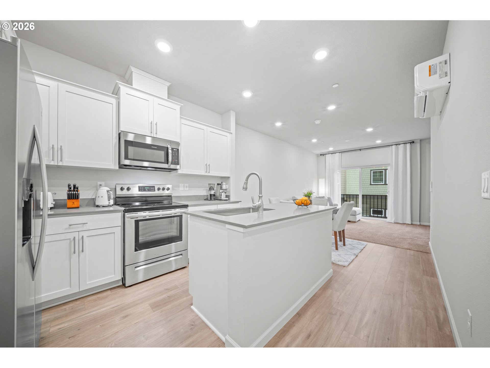 12043 Southeast High Creek Road, Unit E Happy Valley, OR 97086 - Photo 4 of 28 Kitchen