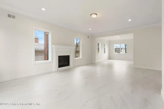 $2,088,000 | 69 Elmbank Street | Eltingville