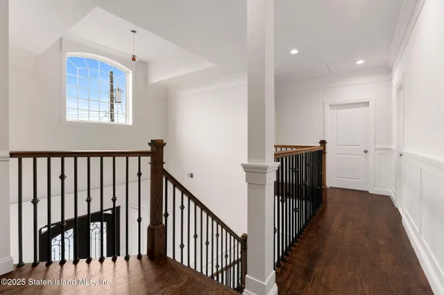 $2,088,000 | 69 Elmbank Street | Eltingville