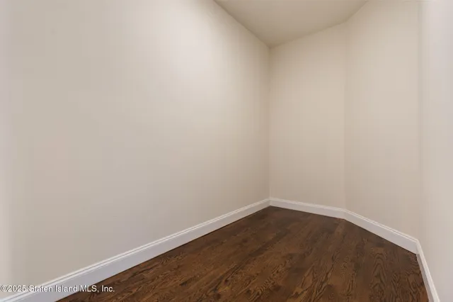 $2,088,000 | 69 Elmbank Street | Eltingville