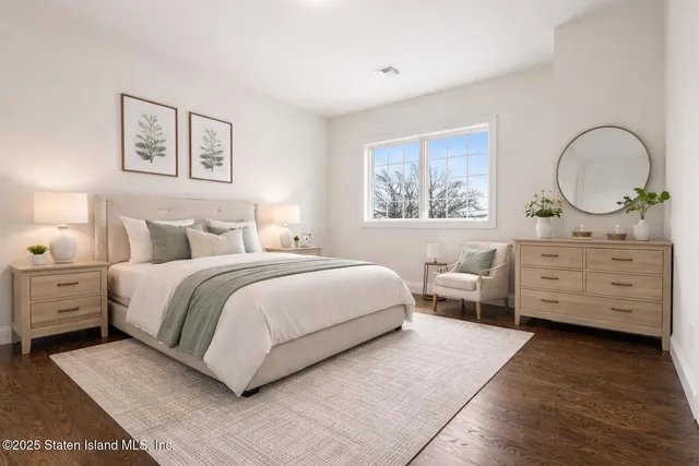 $2,088,000 | 69 Elmbank Street | Eltingville