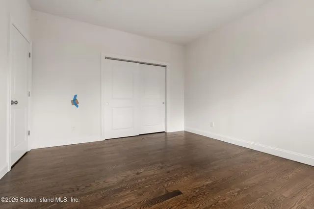 $2,088,000 | 69 Elmbank Street | Eltingville