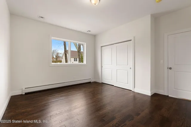 $2,088,000 | 69 Elmbank Street | Eltingville