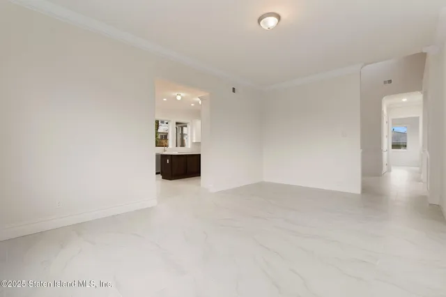 $2,088,000 | 69 Elmbank Street | Eltingville