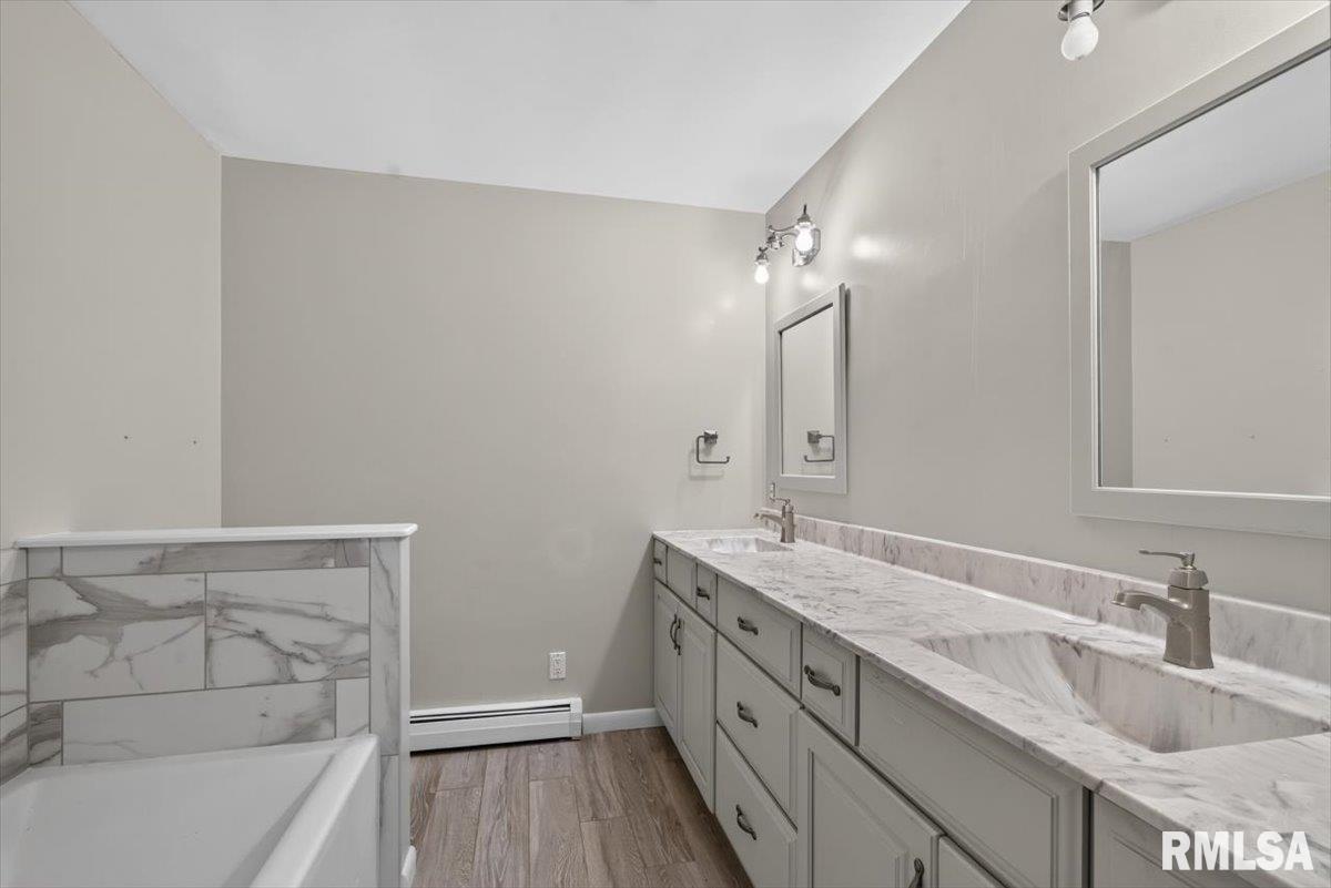 618 Magnolia Drive Rochester, IL 62563 - Photo 17 of 41