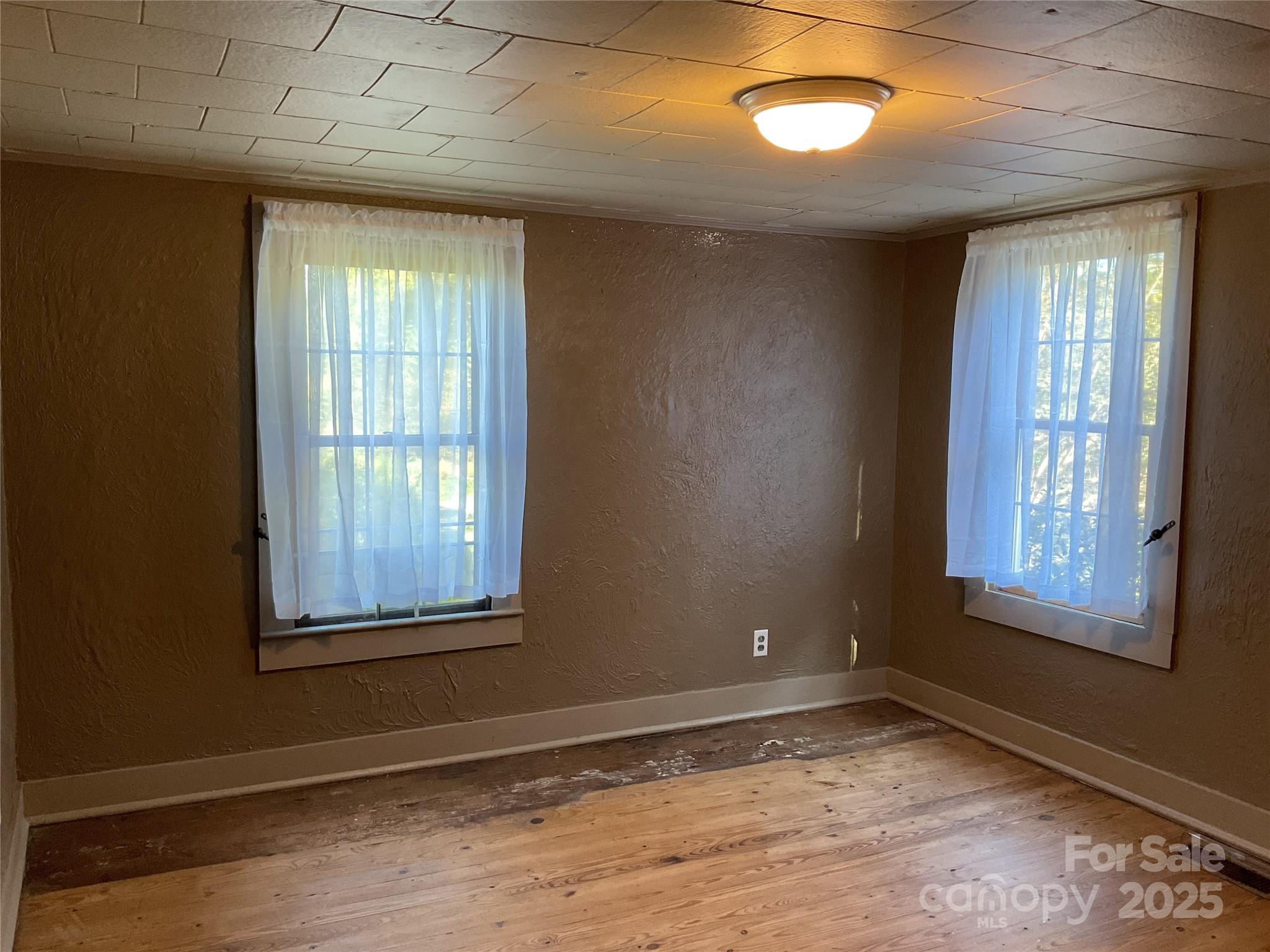 3453 Deal Mill Road Hudson, NC 28638 - Photo 14 of 38