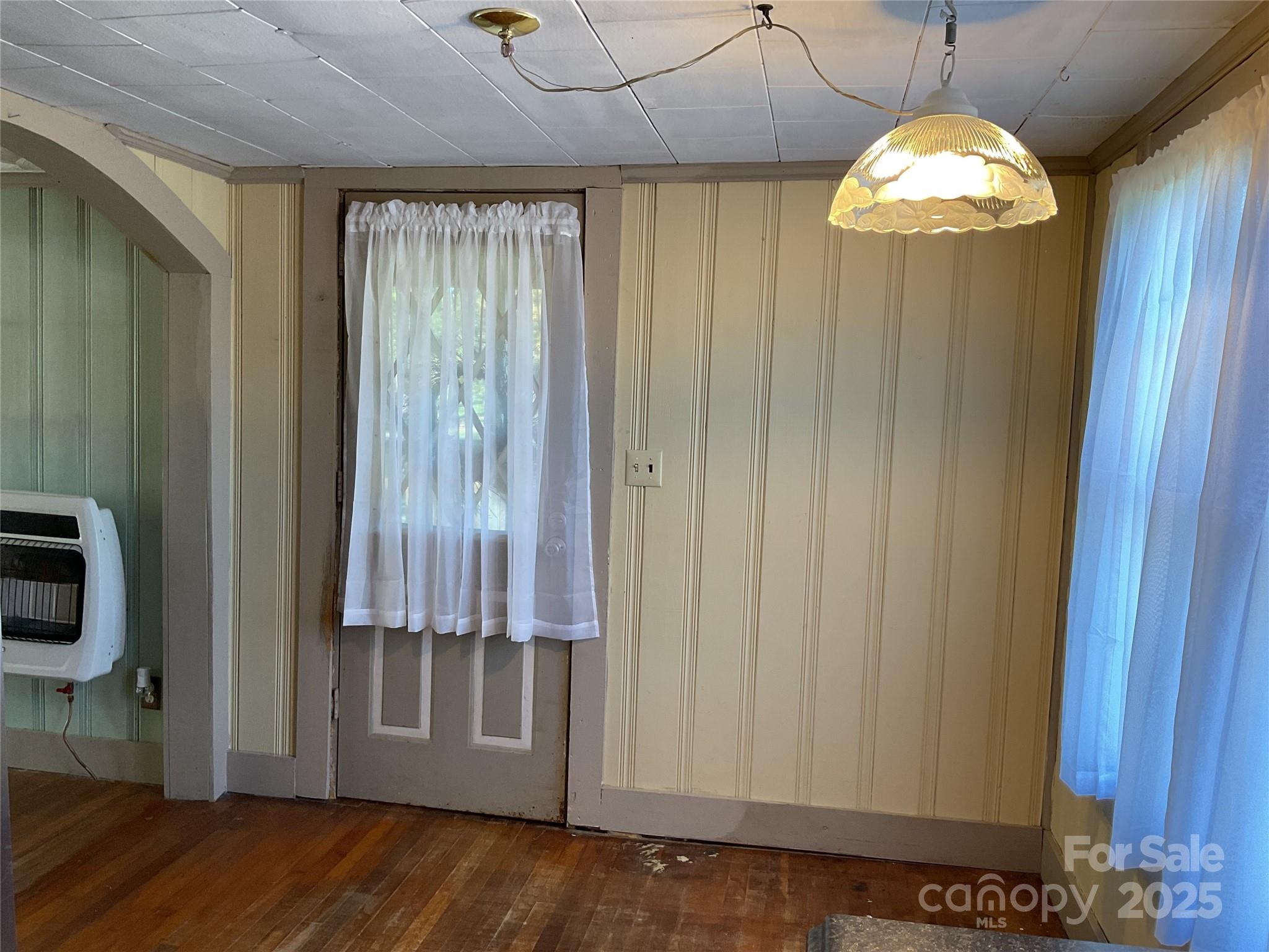 3453 Deal Mill Road Hudson, NC 28638 - Photo 8 of 38