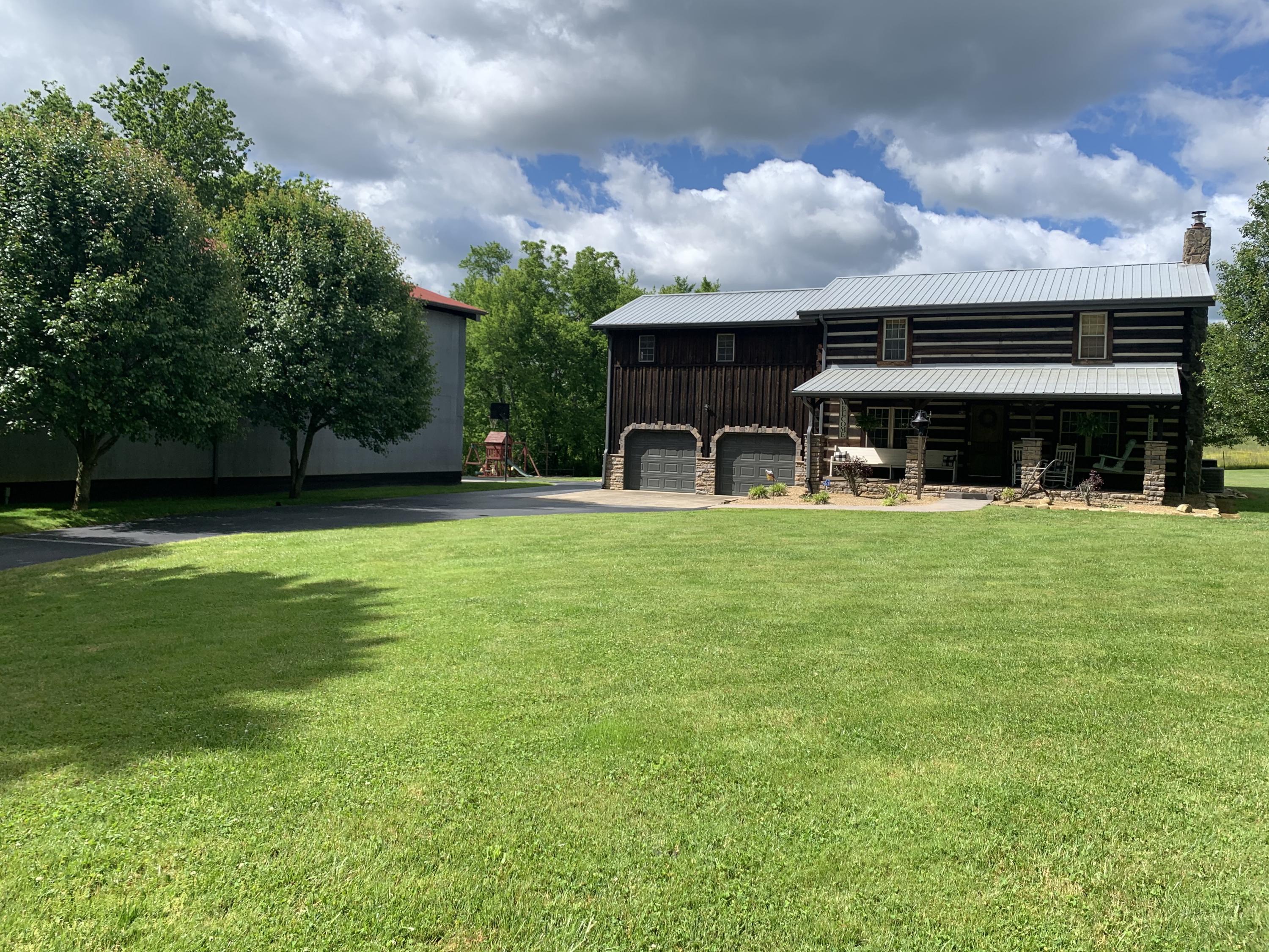 125 Warrensburg Rd Access Greeneville, TN 37743 - Photo 1 of 28 Love the country life!