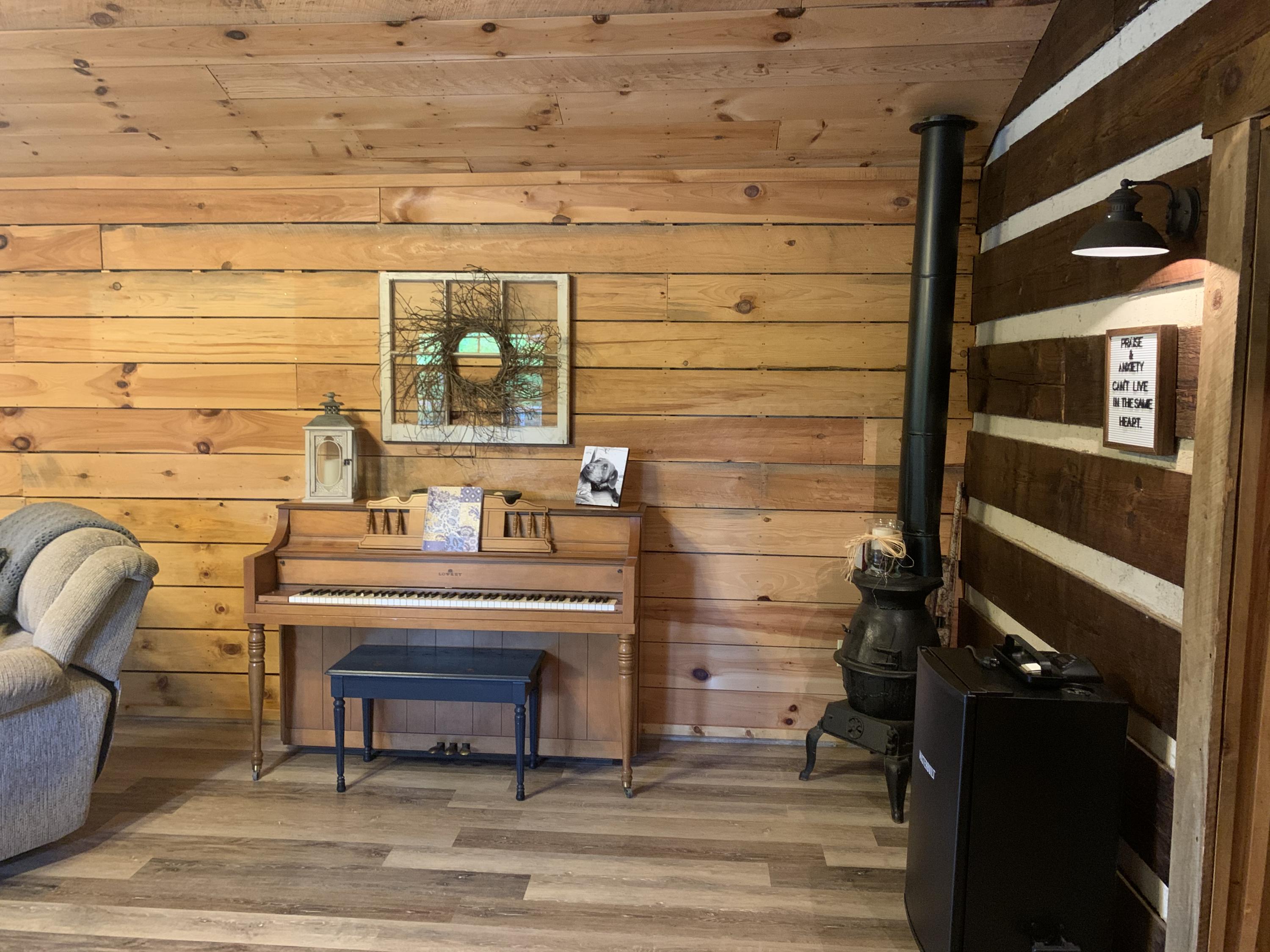 125 Warrensburg Rd Access Greeneville, TN 37743 - Photo 19 of 28 Love the look