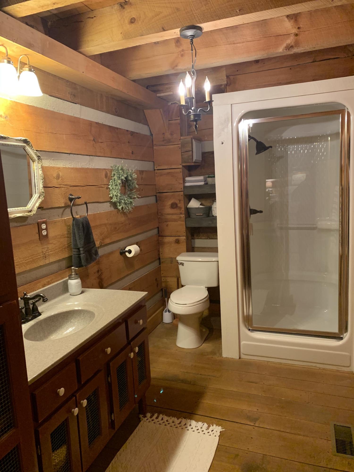 125 Warrensburg Rd Access Greeneville, TN 37743 - Photo 24 of 28 Step in shower