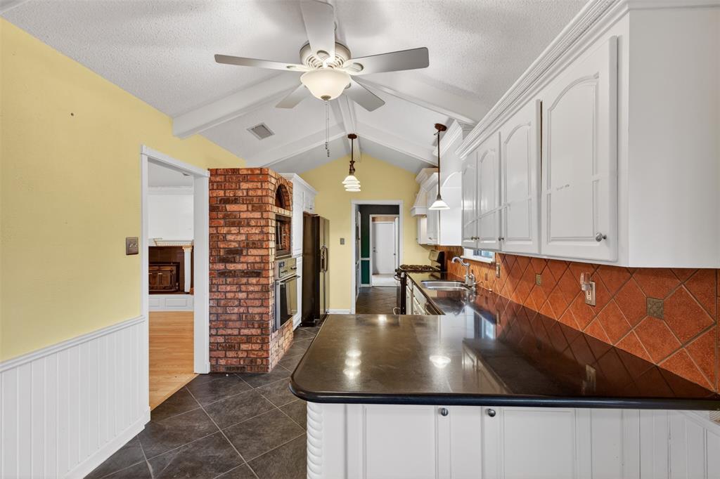 401 Cane Bend Drive Haughton, LA 71037 - Photo 5 of 27 a view of a living room and chandelier fan
