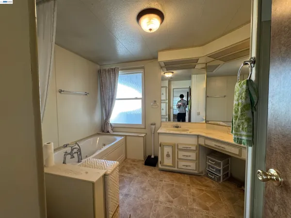 $221,000 | 121 Mountain Springs Drive, Unit 121, San Jose, CA 95136