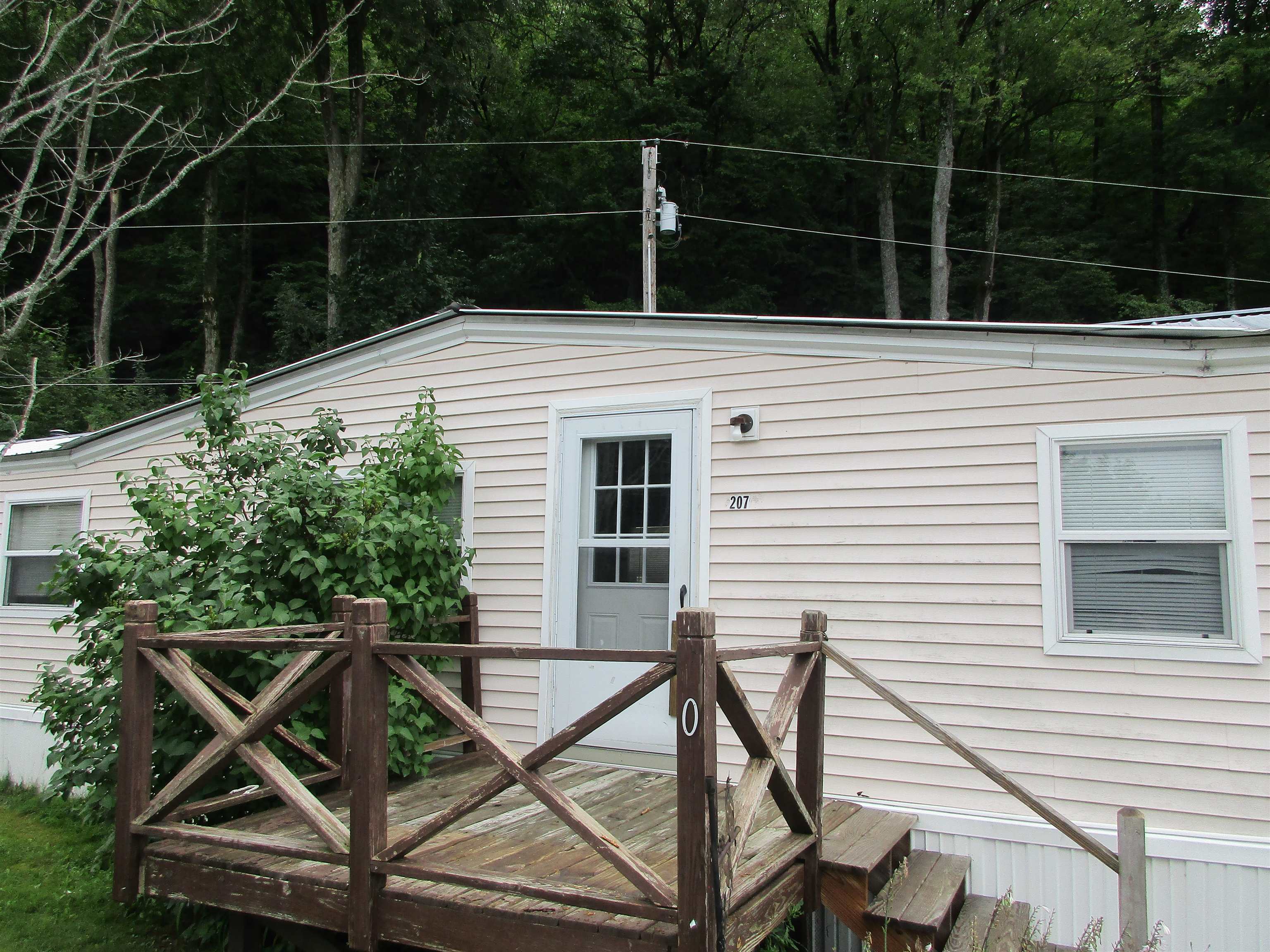 207 Hemlock Road St. George, VT 05495 - Photo 3 of 39