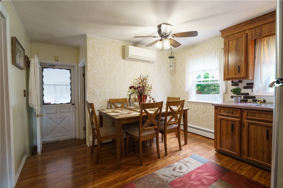76 Vanderbilt Road Warwick, RI 02886 - Photo 12 of 22 Gallery Image 12