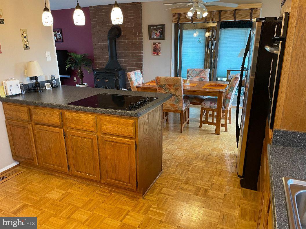 812 Petem Road Kingsville, MD 21087 - Photo 5 of 40 Gallery Image 5