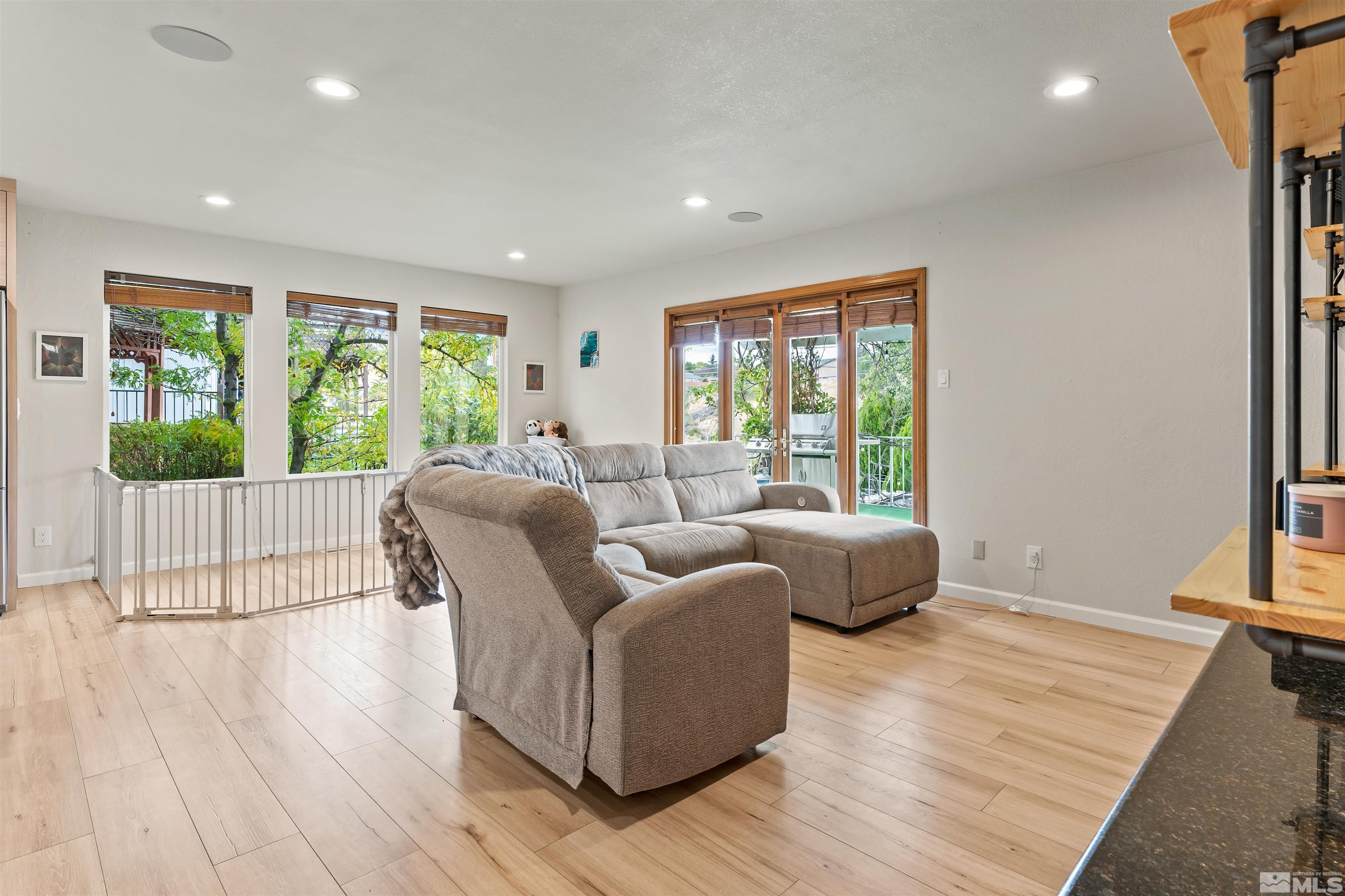 2669 Markridge Drive Reno, NV 89509 - Photo 7 of 40 Photo 7