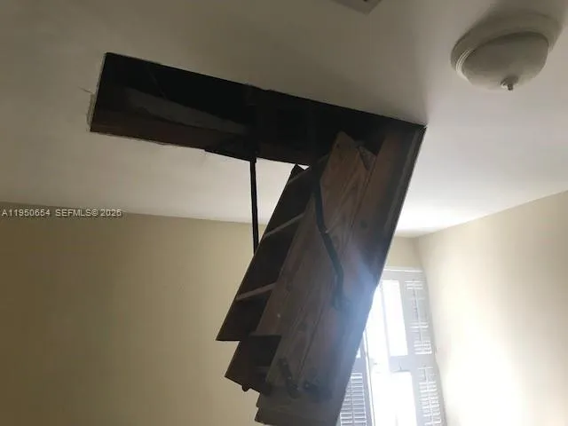 $2,500 | 337 Ives Dairy Road, Unit 1, Miami, FL 33179