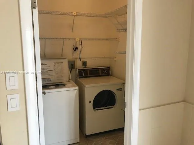 $2,500 | 337 Ives Dairy Road, Unit 1, Miami, FL 33179