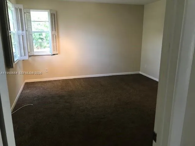 $2,500 | 337 Ives Dairy Road, Unit 1, Miami, FL 33179